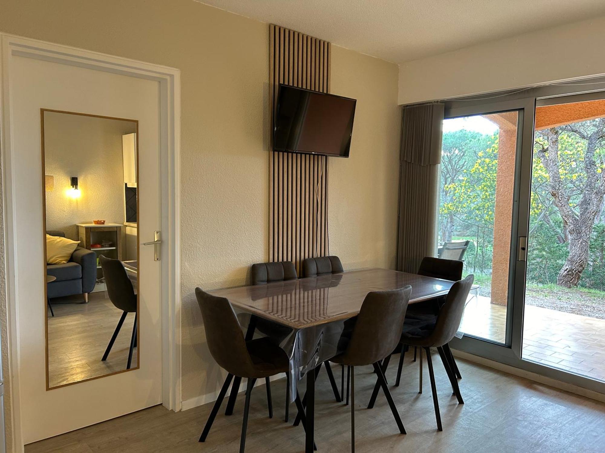 Domaine Valescure Appartement 1 Ou 2 Pieces Vue Jardin Ou Piscine Saint-Raphael  Exterior photo